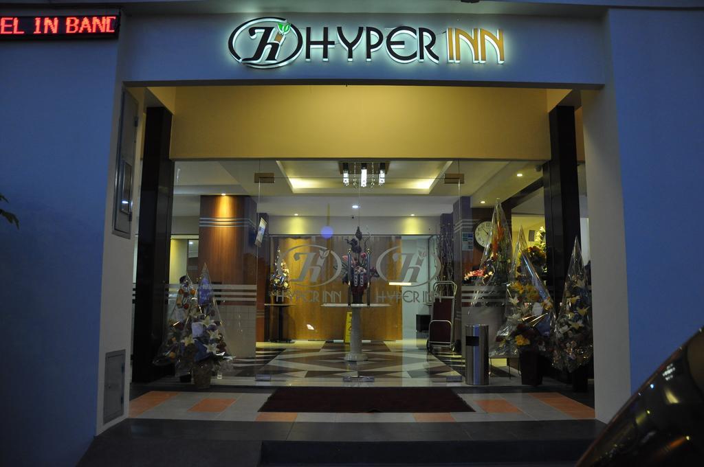 Hyper Inn Μπαντούνγκ Εξωτερικό φωτογραφία